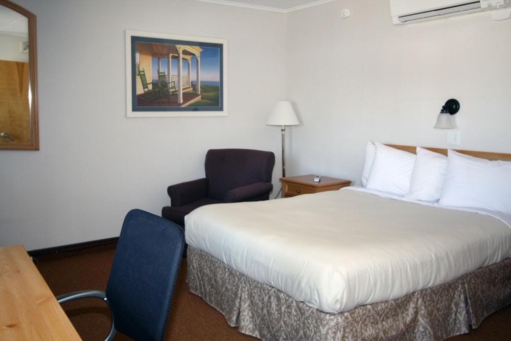 The Bluebird Motel photo 6