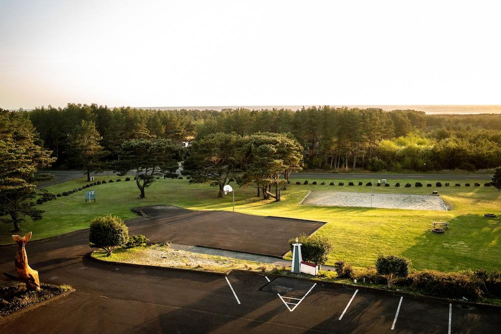 Chateau Westport Resort photo 53