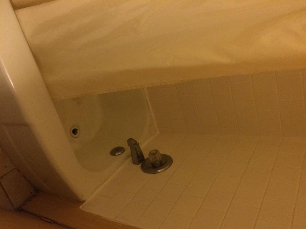 Budget Inn photo 11