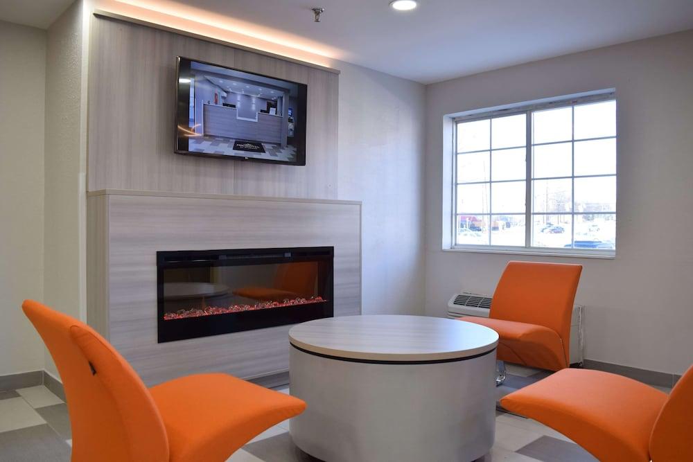 Microtel Inn & Suites by Wyndham Raleigh photo 4