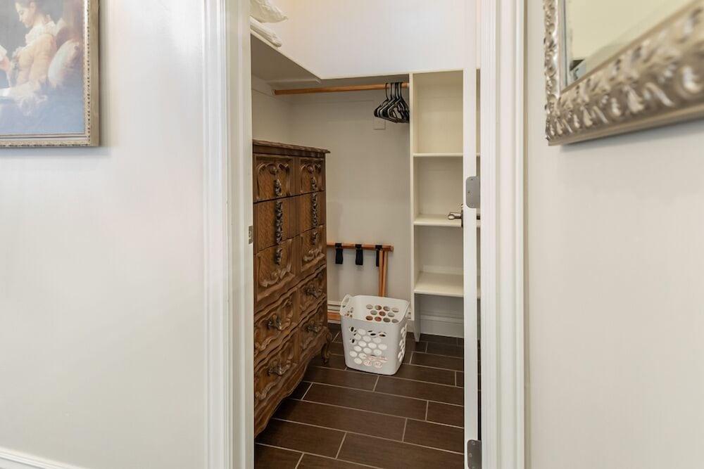 Aspenwood Manor photo 46