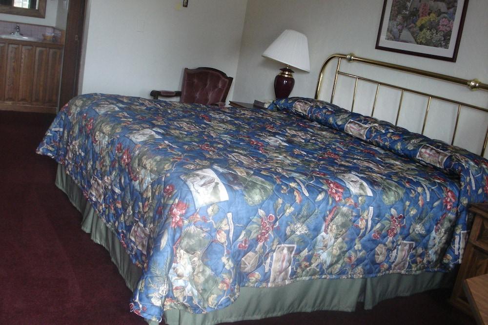 Sequim West Inn photo 13