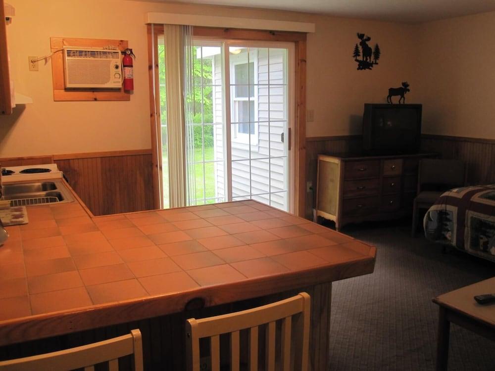 Bear Tree Lodge photo 10