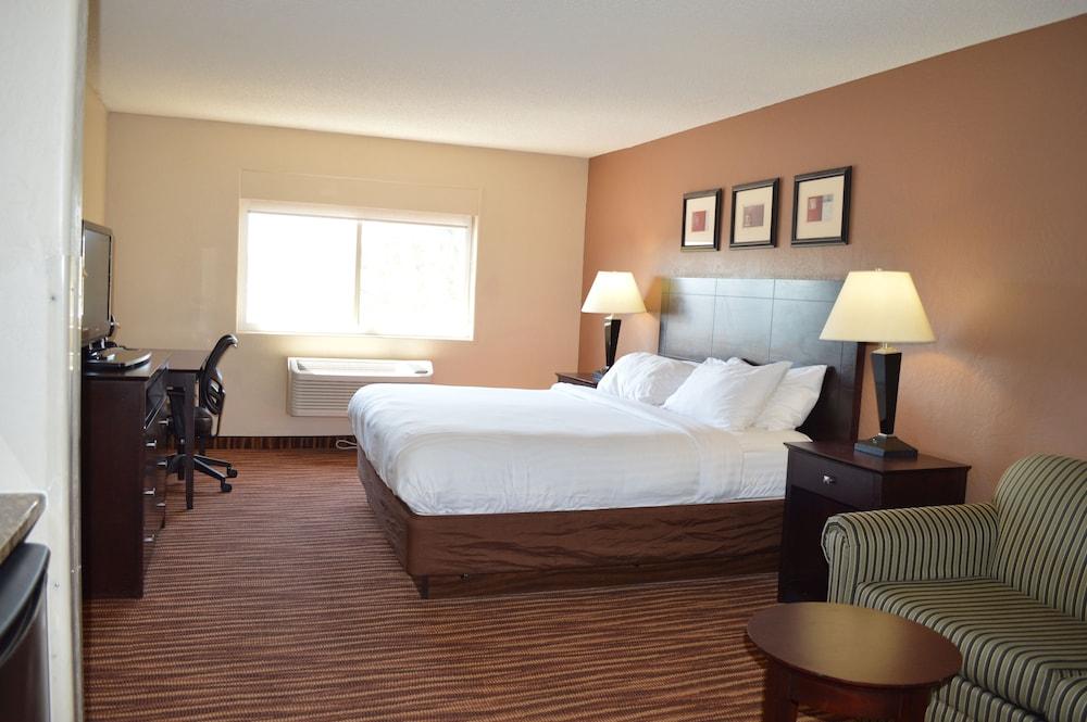 First Choice Inns at the Swell photo 15