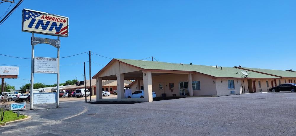 American Inn Cleburne — hotel in Cleburne