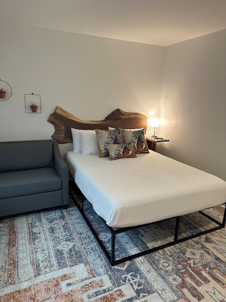 Sugar Maple Inn photo 16