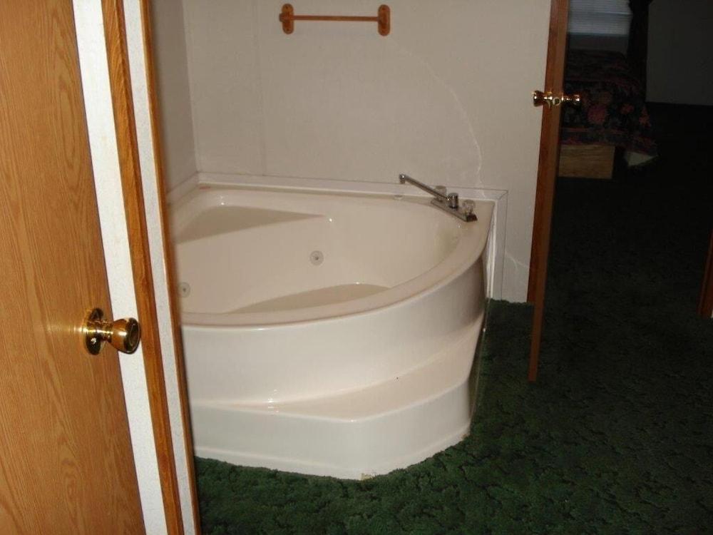 Comfort Green Motel photo 8