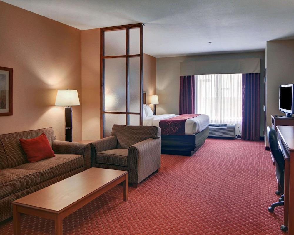 Quality Suites Near Cedar Creek Lake photo 40