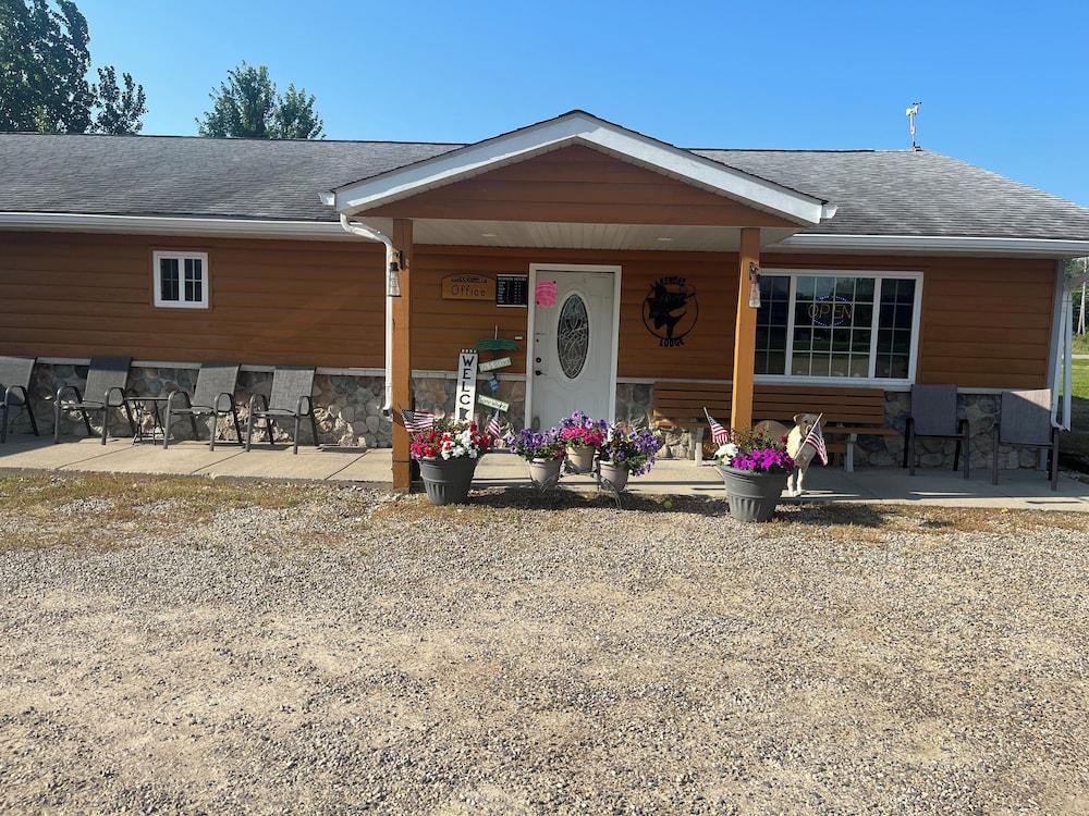 Lakeroad Lodge Motel & Charters photo 11