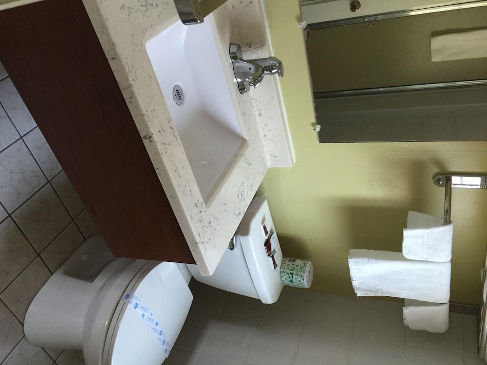 Travel Inn photo 16