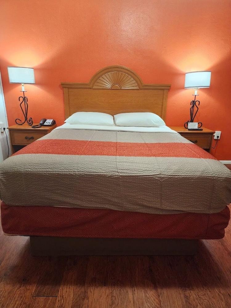 Motel 6 Canon City, CO photo 18
