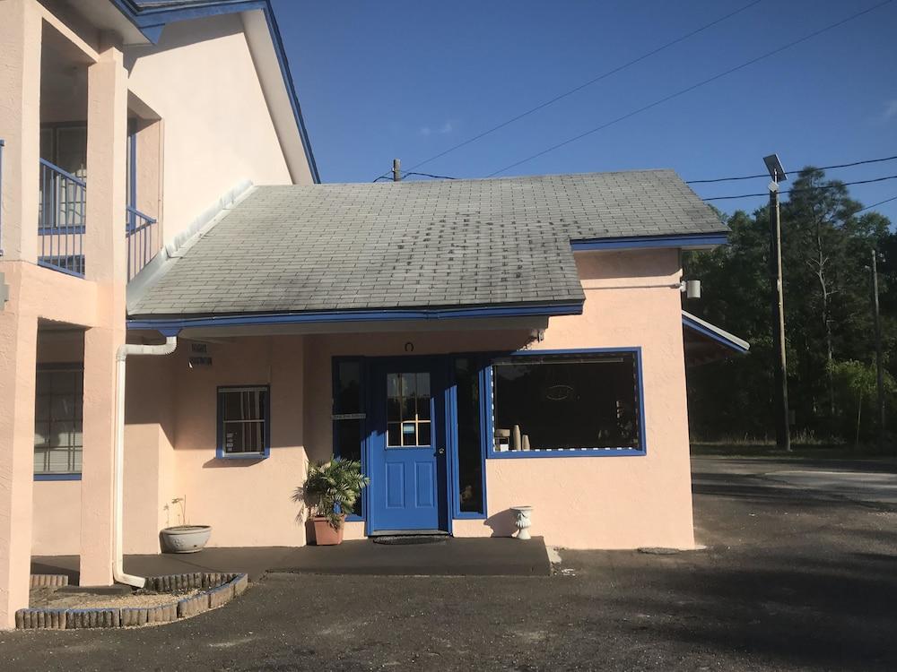 Ponce De Leon Motel photo 1