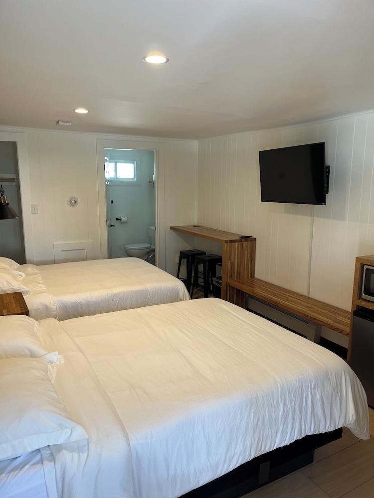 Happy Bear Motel photo 5