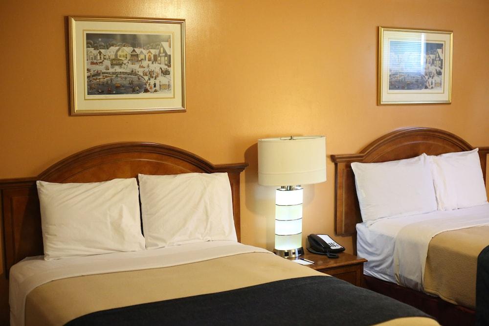 Cozy Corner Motel photo 5