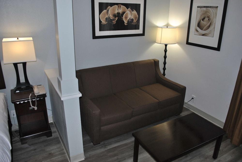 Best Western Paramus Hotel & Suites photo 25