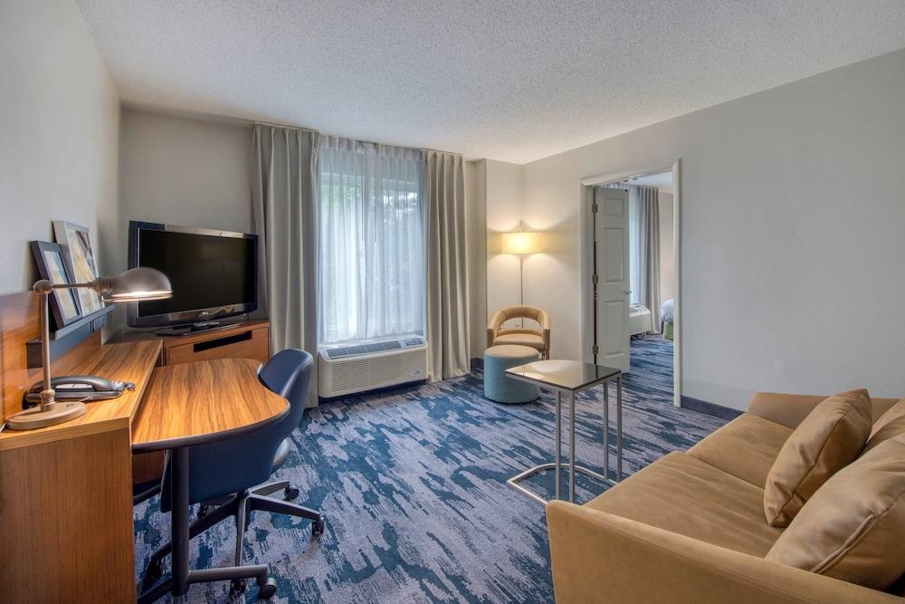 Fairfield Inn By Marriott Raleigh Crabtree photo 17