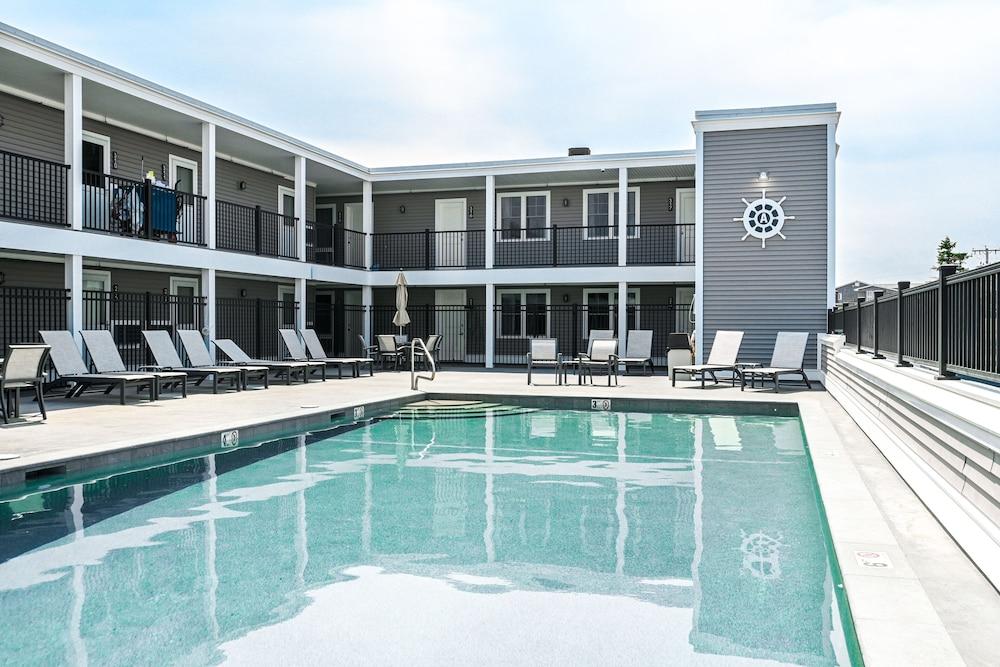Atlantic Oceanfront Hotel photo 4
