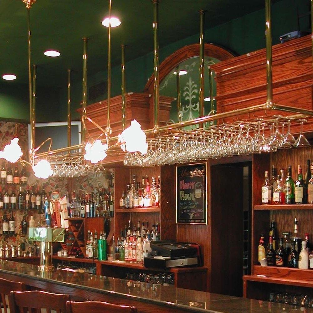The Brick Hotel photo 32