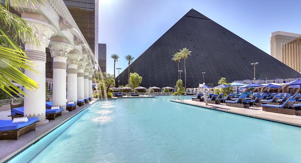 Luxor Hotel and Casino photo 31