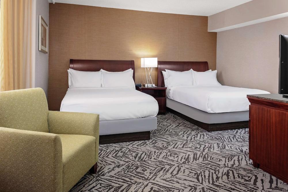 DoubleTree by Hilton Omaha Downtown photo 17