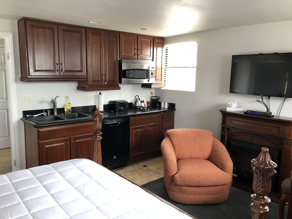 Seacrest Inn photo 50