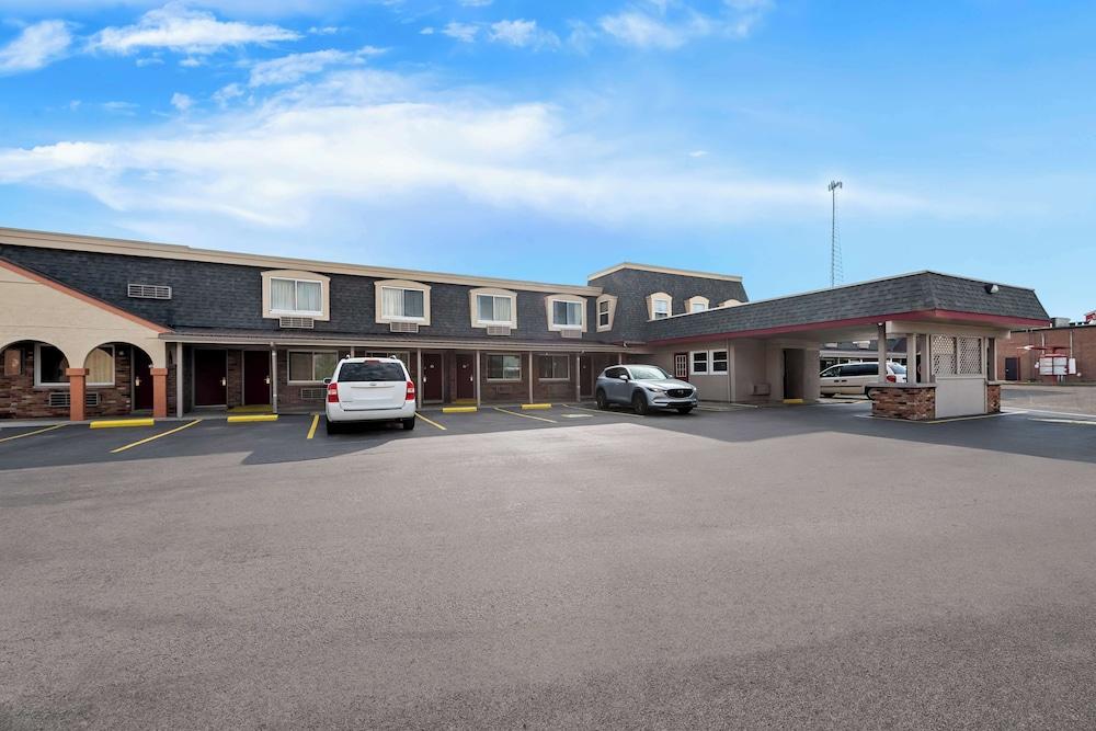 Americas Best Value Inn Marion, OH photo 6