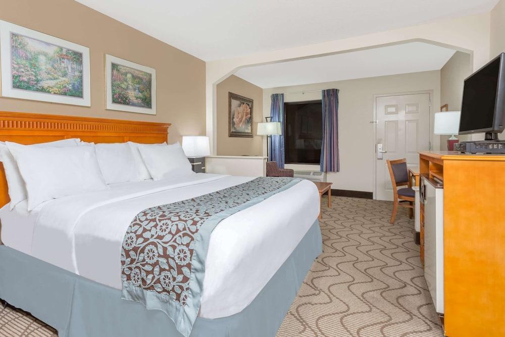 Days Inn by Wyndham Elberton photo 6