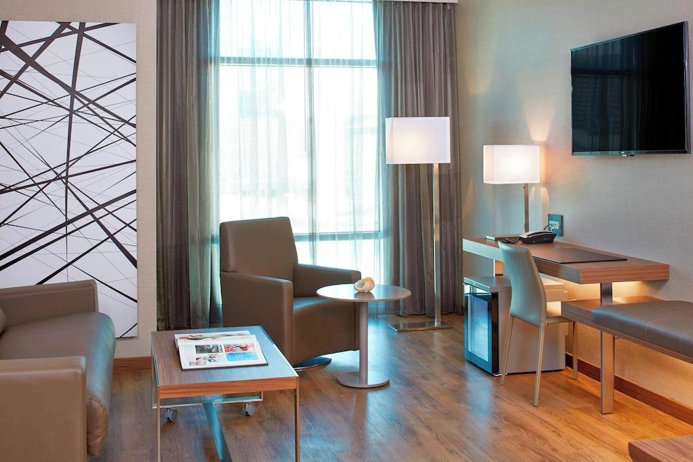 AC Hotel Atlanta Buckhead at Phipps Plaza photo 20