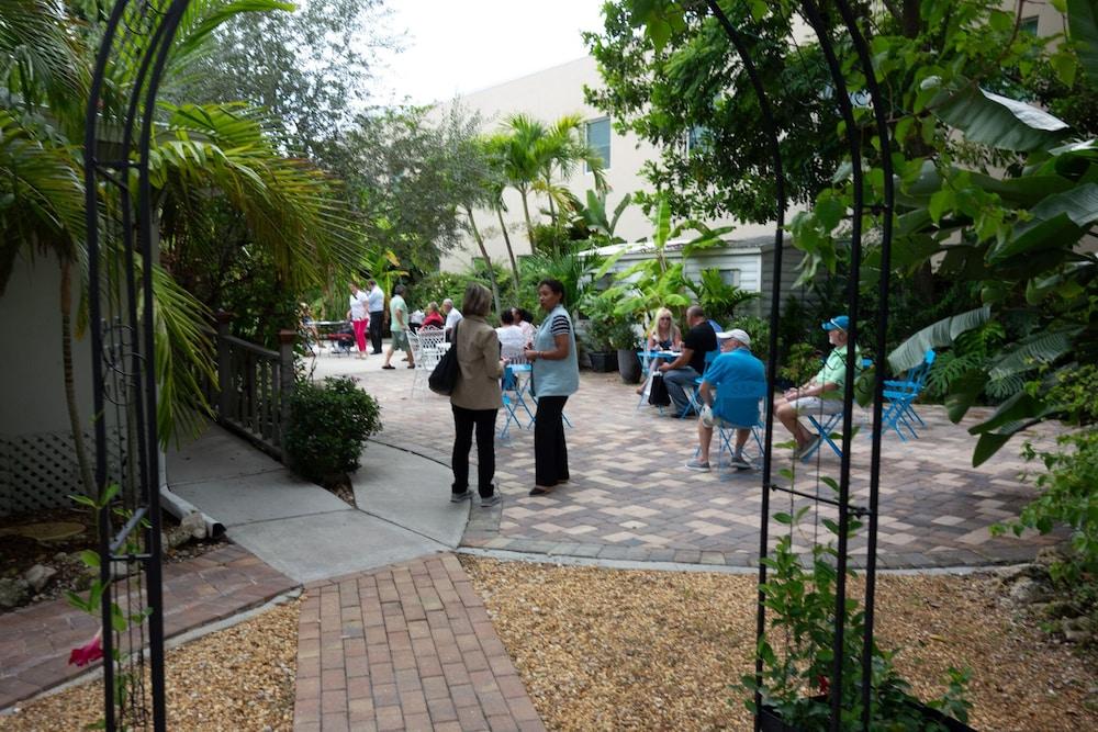 Manatee Palms photo 98