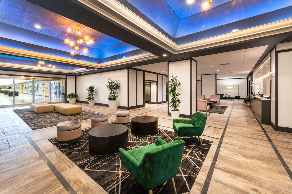 DoubleTree by Hilton Newark Penn Station photo 30