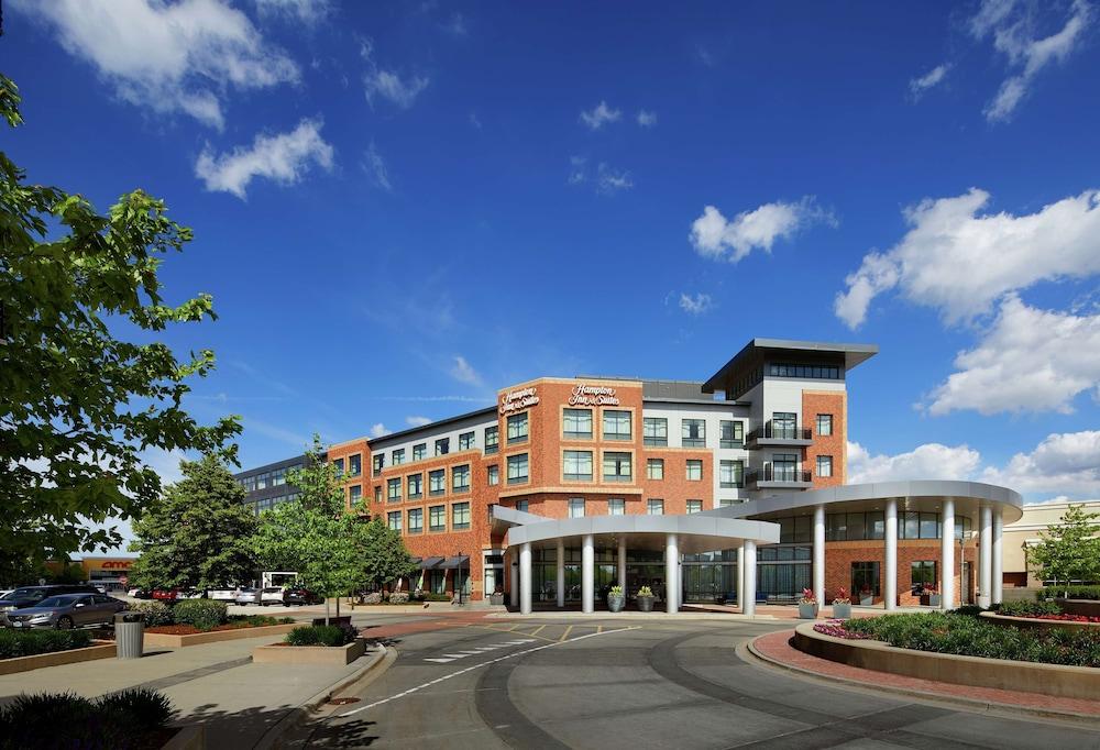 Hampton Inn & Suites Chicago/Mt. Prospect photo 36
