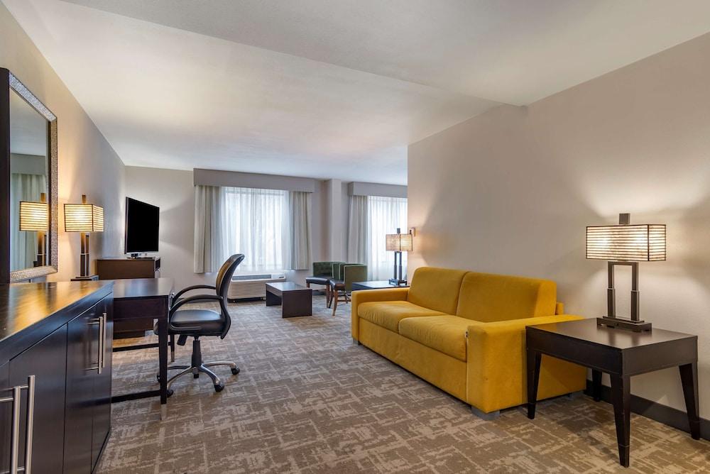 Best Western Plus Dalton Inn photo 13