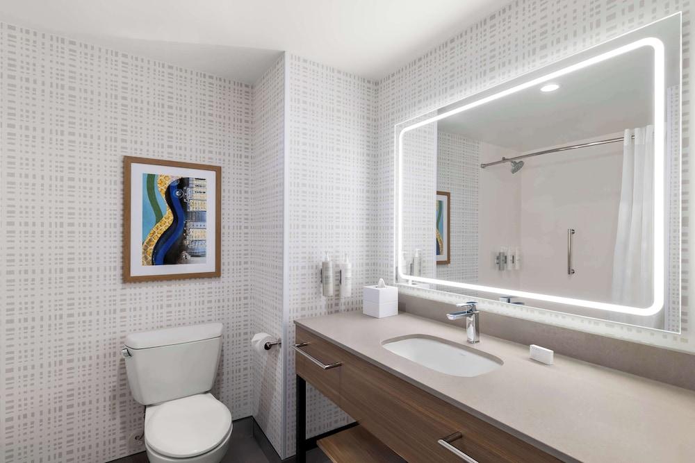 Hampton Inn & Suites Corona, Ca photo 47