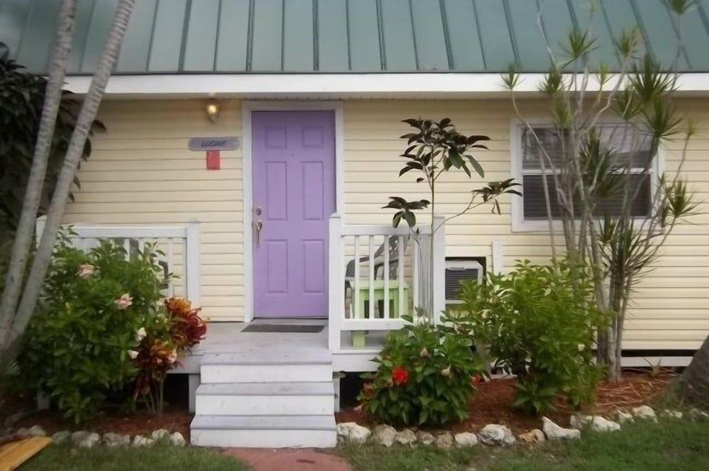 Silver Sands Villas photo 5