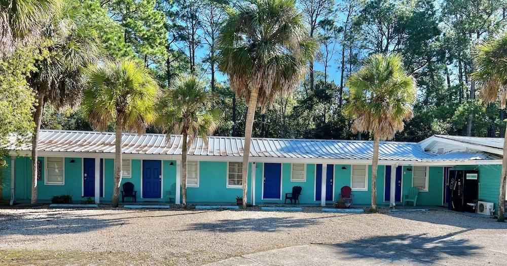 The Panacea Motel photo 96