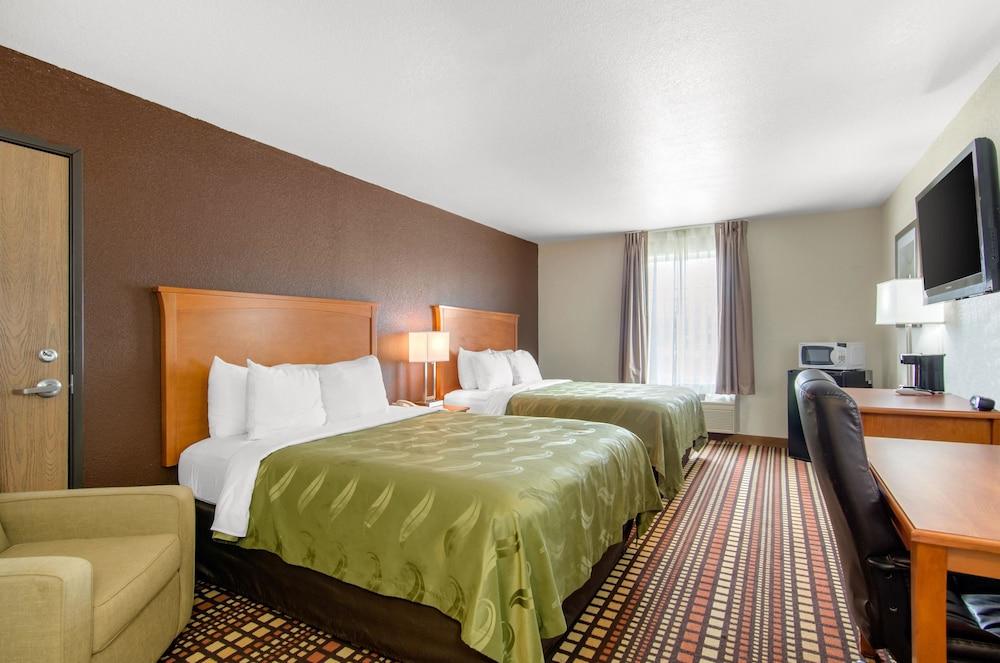 Quality Inn Kearney - Liberty photo 5