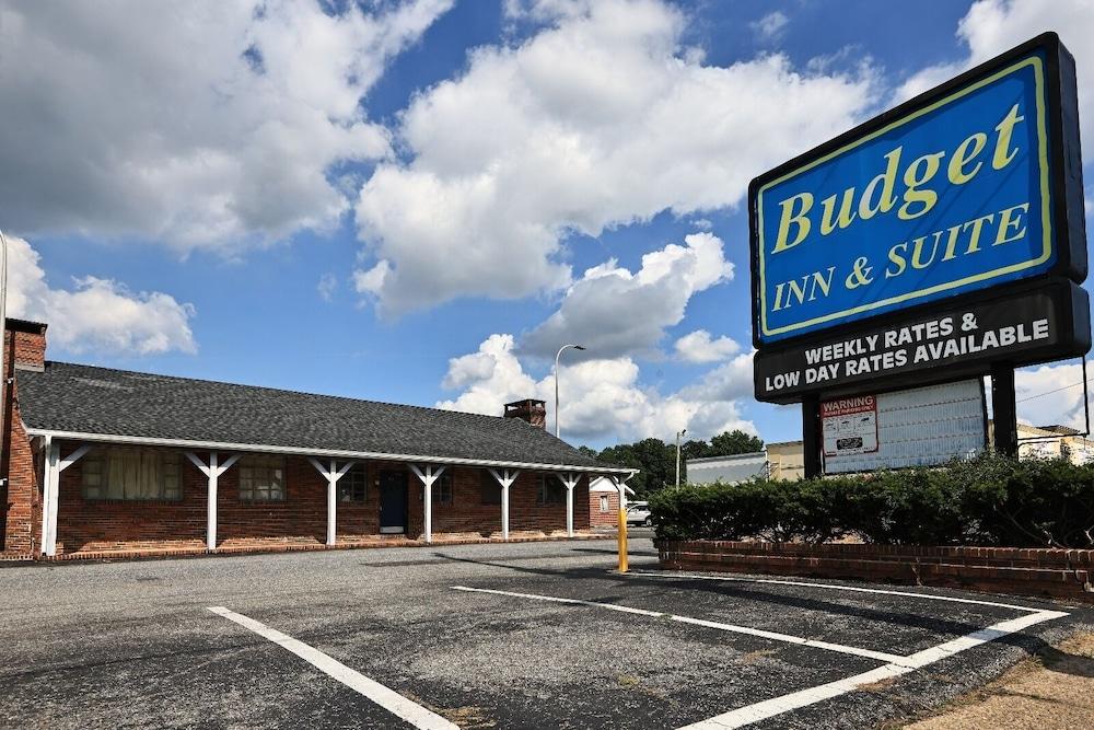 Budget Inn and Suites photo 8