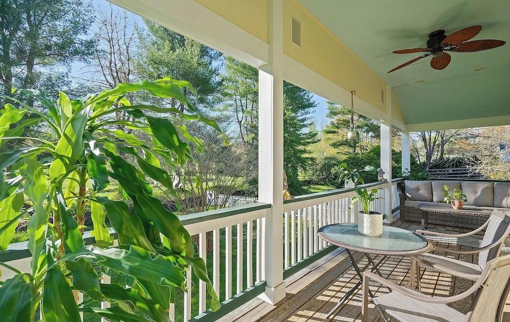 The Foster Harris House photo 24