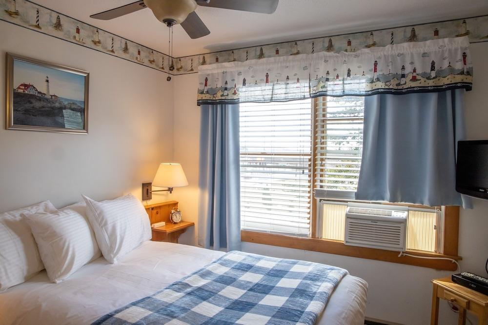 Isleview Motel and Cottages photo 47