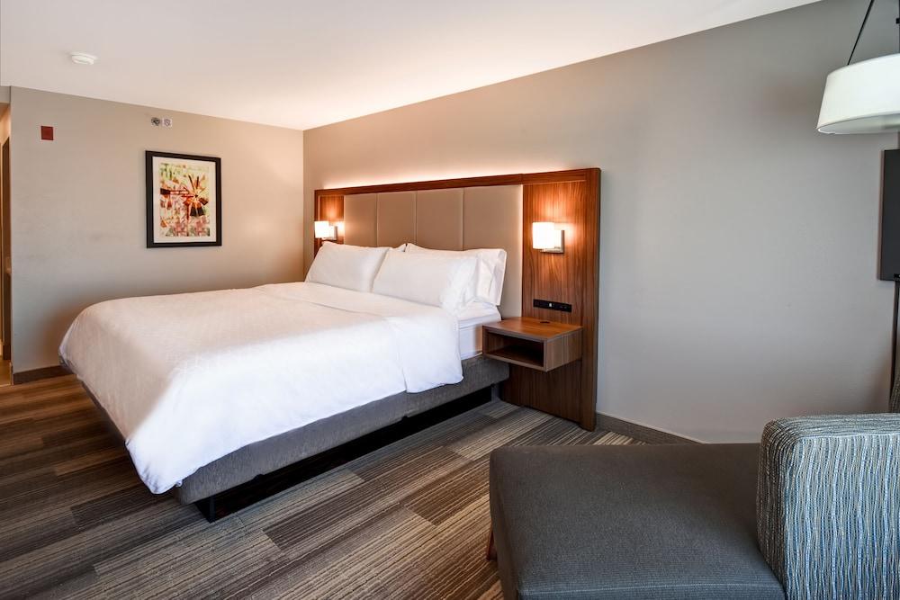 Holiday Inn Express & Suites Schererville by IHG photo 4