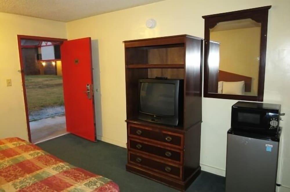 Affordable Hotel photo 11
