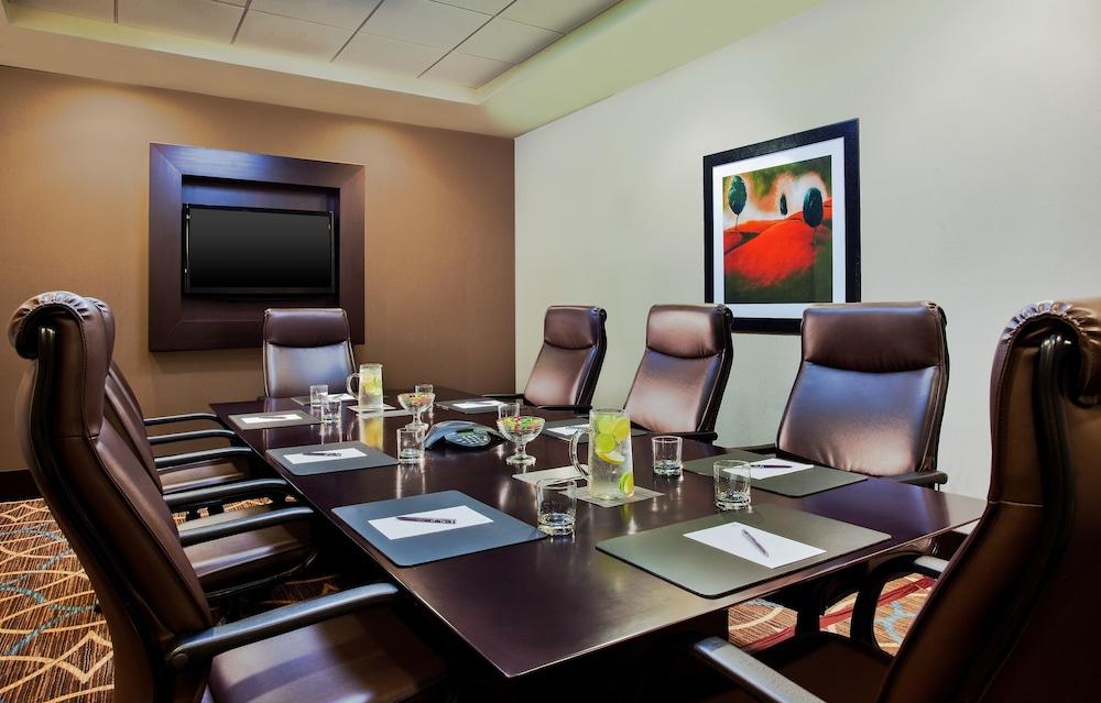 Doubletree by Hilton Washington DC Silver Spring photo 19