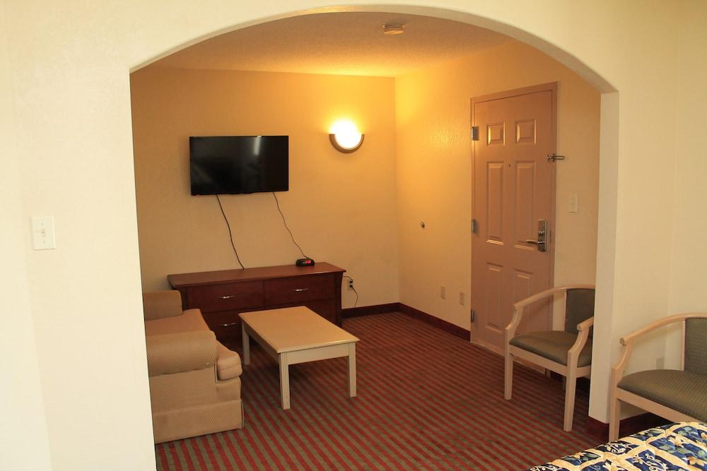 Best Way Inn & Suites photo 11
