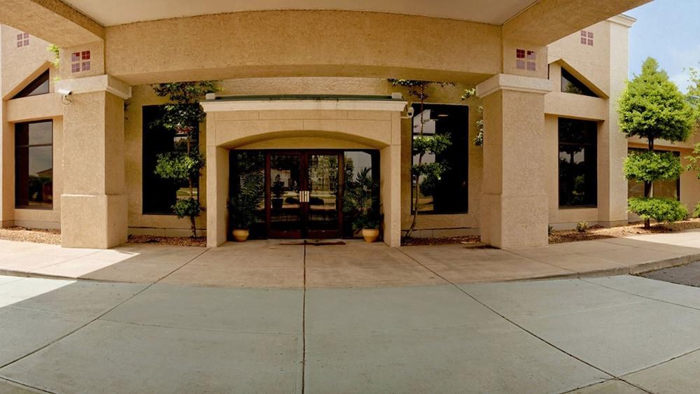 Americas Best Value Inn Tunica Resort photo 21