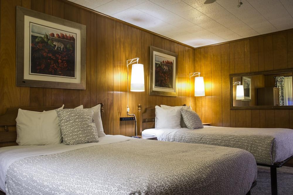 Fairway Overnight & Extended Stay photo 3