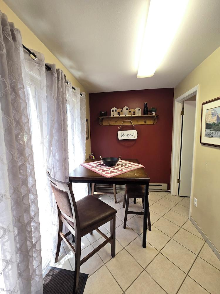 Chateau Rouge Condominiums photo 65