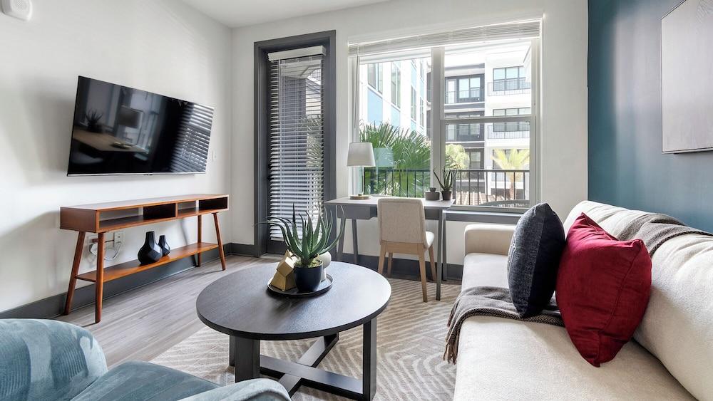 Southbank Apartments by Landing photo 11