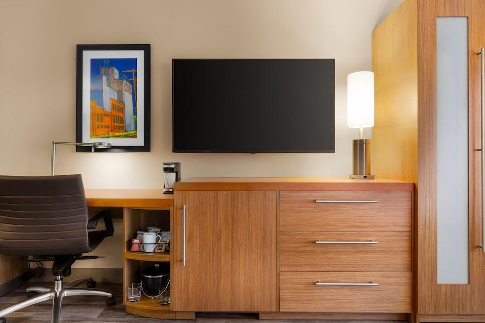 Hyatt Place Columbia/Downtown/The Vista photo 25