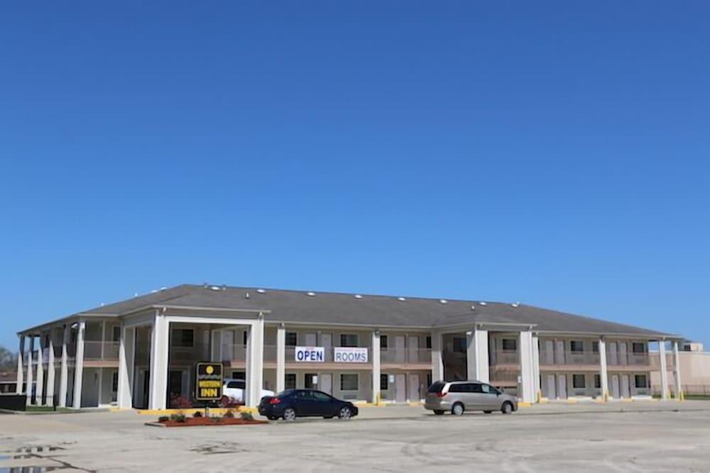 Western Inn photo 1