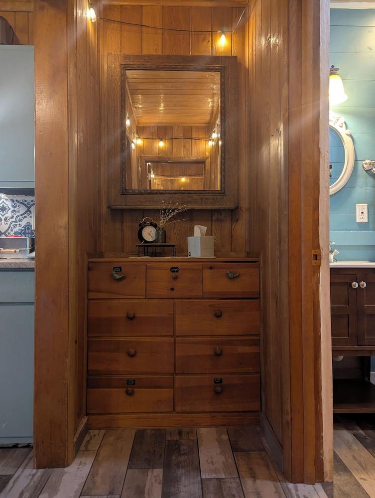 Feather Nest Inn photo 48